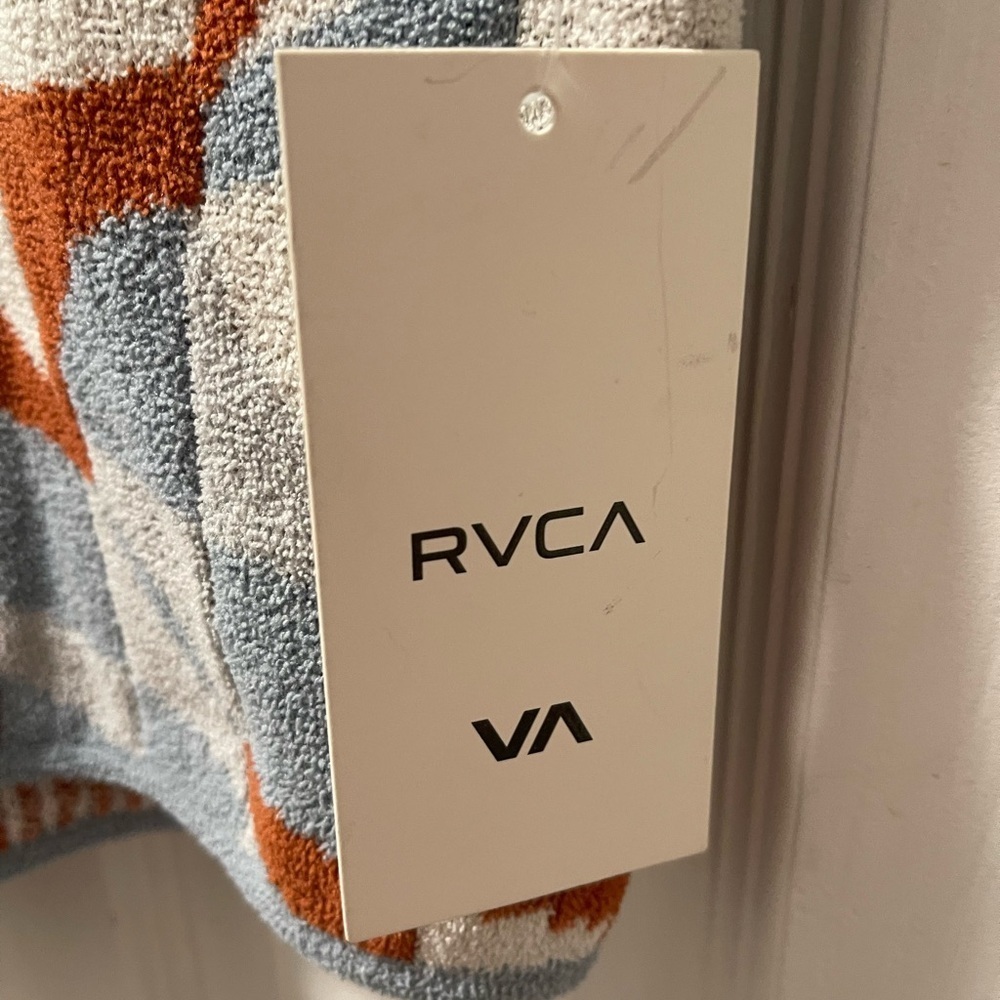RVCA Women's Geometric Patterned Shorts - Blue and Brown - Picture 3 of 5